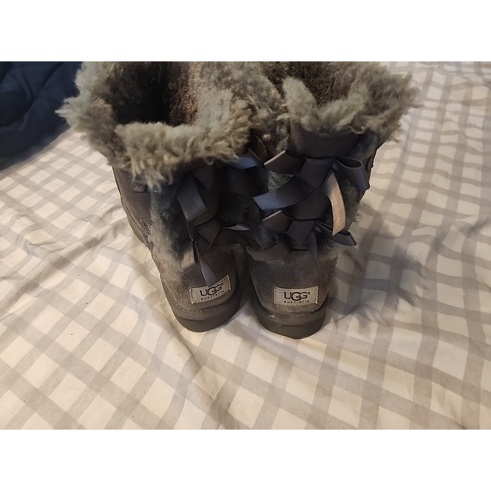 Ugg Bailey Bow II Boots Gray Size 7 Women's 1002954 - Picture 4 of 8